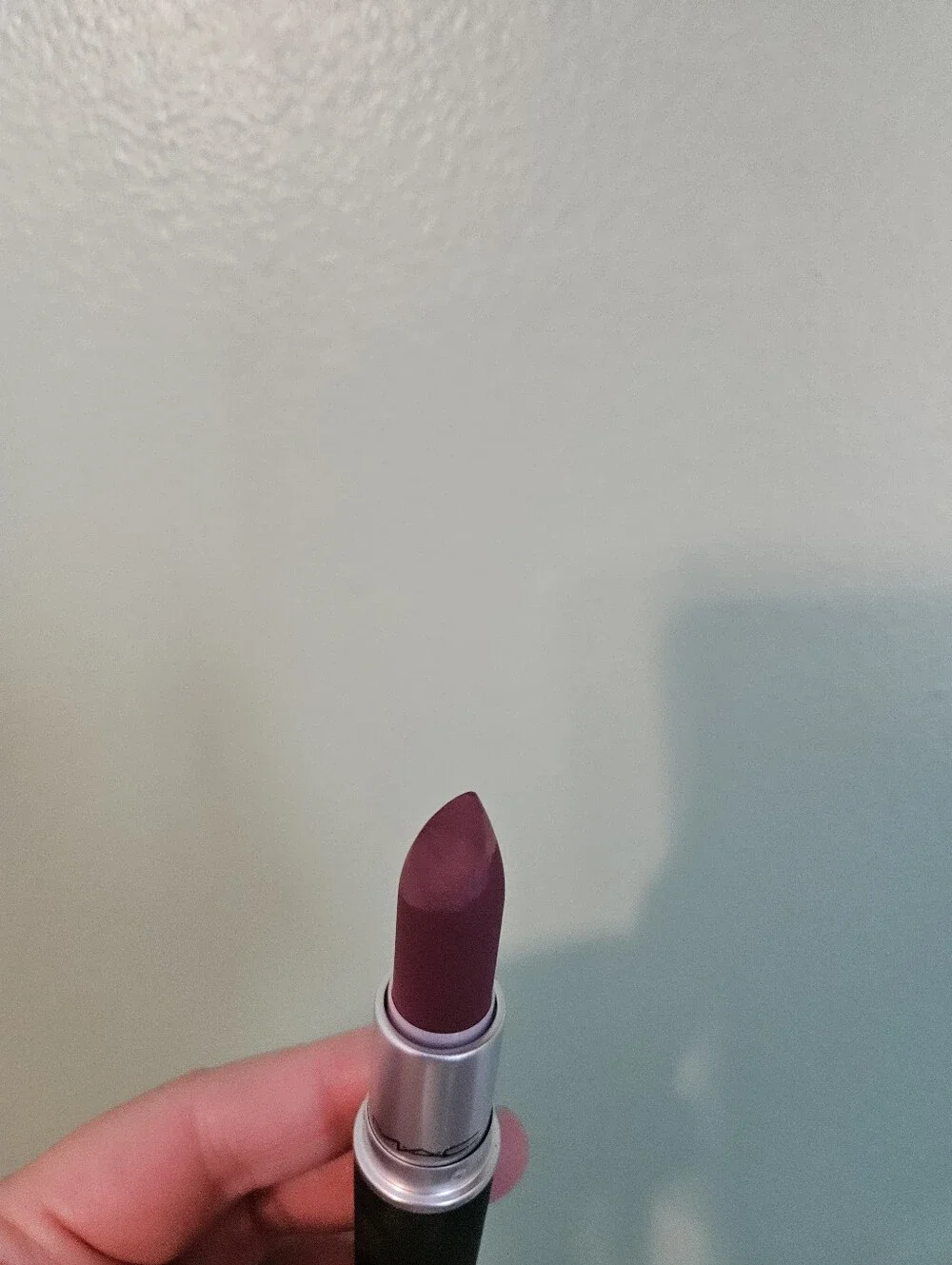 MAC Cosmetics Burning Love Matte Lipstick - Berry Plum